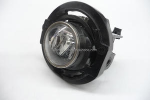 Phares <span class=keywords><strong>antibrouillard</strong></span> chromés à lentille transparente à LED pour Charger Grand Cherokee 68228884AC - Product Image 3