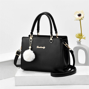 กระเป๋าโท้ทแบบควิลท์สีน้ำเงินสไตล์วินเทจ ดีไซน์เกาหลี สำหรับผู้หญิง ปี 2026 จากเซินเจิ้น พร้อมตัวล็อค - Product Image 4