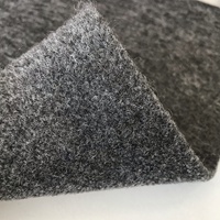Tapis en velours Polyester coloré noir gris