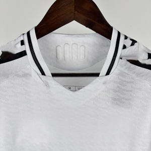 Maillots de football de la série Royal Retro <span class=keywords><strong>Madrid</strong></span> OEM avec impression Raul Ronaldo Zidane Bel, uniforme de football en gros - Product Image 3