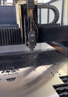 Barbecue au charbon de bois en acier inoxydable avec rôtissoire rotative réglable sans fumée pour restaurant, hôtel, traiteur, fête en plein air, buffet