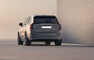 Premium Hybrid SUV Volvos <span class=keywords><strong>XC90</strong></span> <span class=keywords><strong>AWD</strong></span> Luxury Family Car High Safety Pilot Assist en stock Facelift <span class=keywords><strong>B5</strong></span> Smart Luxury Edition 5 plazas - Product Image 3