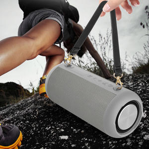 Nouveau <span class=keywords><strong>haut</strong></span>-<span class=keywords><strong>parleur</strong></span> de plein air étanche 5.0 haute puissance pour le cyclisme, avec subwoofer puissant et construction en plastique robuste - Product Image 3