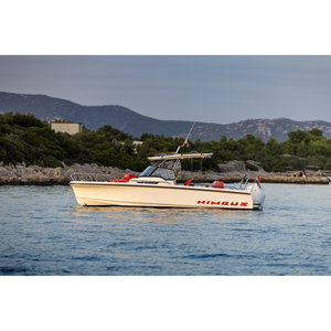Barco Nimbus Tender 8 (T8) Modelo 2026 con Motor de Gasolina de 150 CV, Ancho de 2,55 m, 1 Cabina, Tecnología de Infusión al Vacío - Product Image 6