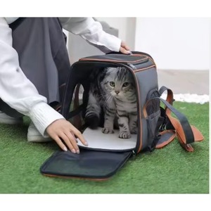 Free Sample <b>Dog</b> Cat <b>Backpack</b> Portable Pet Outgoing <b>Carrier</b> Bag Breathable Travel <b>Carrier</b> Large Capacity <b>Dog</b> <b>Carrier</b> Bags - Product Image 2