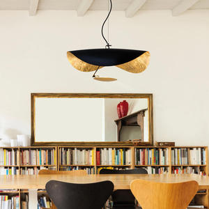 Lampadario Moderno Minimalista Nero e Oro, Lampada a Sospensione LED a Forma di Disco Volante, Lampada <span class=keywords><strong>da</strong></span> Soffitto di <span class=keywords><strong>Design</strong></span> per Soggiorno e Sala <span class=keywords><strong>da</strong></span> Pranzo - Product Image 2