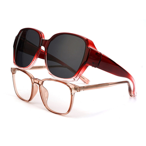 Lunettes de soleil à clipser TR90 en gros, grandes montures pour femmes, surdimensionnées, tendance, à porter par-dessus les lunettes de vue - Product Image 1