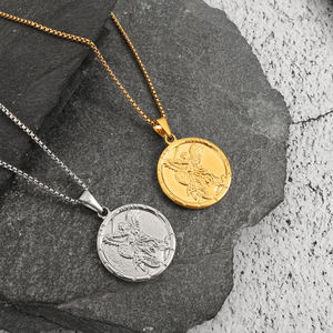 <span class=keywords><strong>Medalla</strong></span> Religiosa Católica Impermeable con Imagen de Santos, Jesús, San Benito, Ángel Guardián, San Miguel, Sagrada Familia, Cruz, Colgante para Hombre - Product Image 3