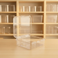 Boîte de rangement carrée mini en plastique PP transparent avec couvercle à charnière, pour bijoux, pilules, bouchons d'oreilles, organisateur portable, vente en gros