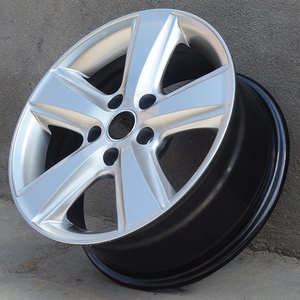Actualización de Ruedas de 16 Pulgadas con Llantas de Aleación de Aluminio Aptas para Nissan Qashqai, Mitsubishi Galant y Kia K3 - Product Image 2