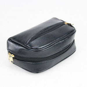 Custom Fashion Vegan Pu Leather Zipper Cosmetic Washbag for Men and Women OEM Brand From Guangdong - Product Image 1