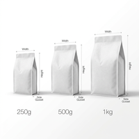 Sachet d'emballage alimentaire personnalisé en papier kraft imprimé avec fenêtre et fermeture éclair pour noix, fruits secs et snacks