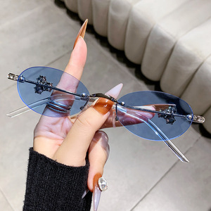Oval Metal <b>Sunglasses</b> With Diamond Accents UV400 Protection For Outings Cycling Driving Stage Parties Unisex - Product Image 3
