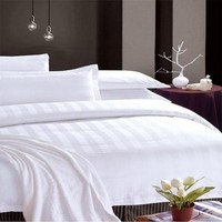 Draps de lit d'hôtel OEM d'usine, taille king queen, 100% coton, draps de lit rayés de 1 cm 3 cm, ensemble de draps de lit blancs de luxe