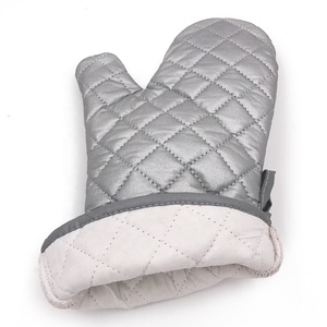 Premium Heavy-Duty <strong>Silver</strong> Non-Slip BBQ Oven Mitt - Top Quality Heat Resistant Cooking <strong>Gloves</strong> - Product Image 5