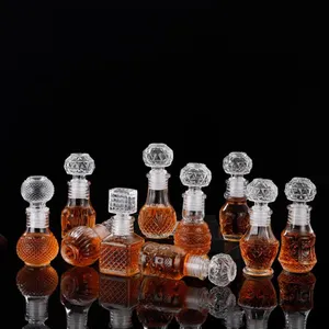 Small Empty Spirit Whisky Wine Bottle 50ml Mini Glass Alcohol Liquor Bottles With Screw Cap