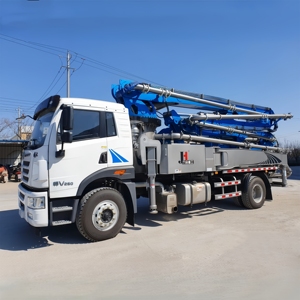 Camión de Maquinaria de Construcción JIUHE, Bomba de Cemento y Concreto de 25m 30m, Camión Bomba de Concreto Pequeño en Venta - Product Image 4