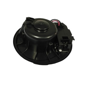 Moteur de soufflerie de climatisation et de chauffage 12V pour Audi A3, <span class=keywords><strong>Seat</strong></span> <span class=keywords><strong>Altea</strong></span>, Toledo III 04-, Leon 05-, VW GOLF OEM 1KD820015A - Product Image 1