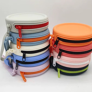 Factory Silicone Coin Purse <b>Wrist</b> <b>Strap</b> Zipper Mini Wallet Cute Headphone Case Waterproof Eco-Friendly Pouch Candy - Product Image 3