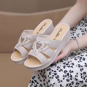 Sandalias de cuña para mujer, de verano, con suela gruesa antideslizante, forro suave de EVA, a la moda, de color sólido, albaricoque, dorado, negro, con cierre de gancho y bucle para adulto. - Product Image 1