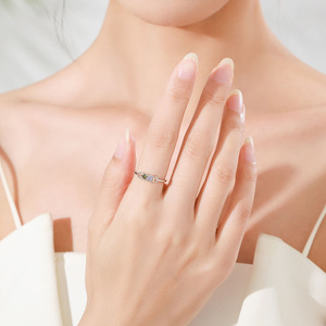 Anillo y Pendientes de Plata de Ley S925 con Forma de Corazón Romántico y Colorido, Conjunto de Joyería de Diseño Vintage Elegante y Único - Product Image 6