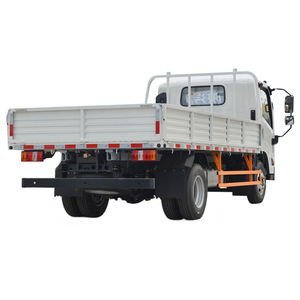 Camión de Carga Ligero JMC de 5 Toneladas, 92hp, para Distribución Urbana, 4x2, Volante a la Izquierda, Versátil, Modelos de Camiones Ligeros JMC - Product Image 1