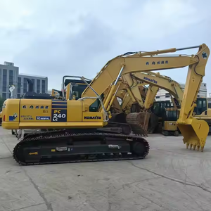 Fabricado en Japón Excavadora Komatsu PC240LC usada Japón Durable Eficiente Horas DE TRABAJO bajas Motor de motor central - Product Image 6