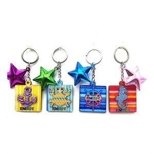 Llavero de Madera con Forma de Delfín y Pentagrama de Tenerife, Llavero Personalizado con Diseño Animal Impreso en MDF, Recuerdo de Playa - Product Image 1
