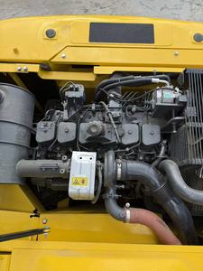 Excavatrice sur chenilles Komatsu PC210 d'occasion, 210 tonnes, modèle 2024, bonnes performances, boîte de vitesses d'origine, roulement du moteur, moteur principal, 1 an - Product Image 6