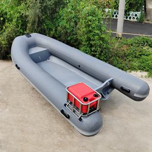 Bateau pneumatique RIB en fibre <span class=keywords><strong>de</strong></span> verre <span class=keywords><strong>de</strong></span> 3,9 m, coque inférieure en alliage d'aluminium-magnésium, construction en caoutchouc, armure épaissie, conception à fond rigide - Product Image 1