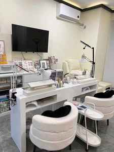 Table de manucure professionnelle en bois moderne Qumeng avec collecteur de poussière - Mobilier de salon Seta - Product Image 4