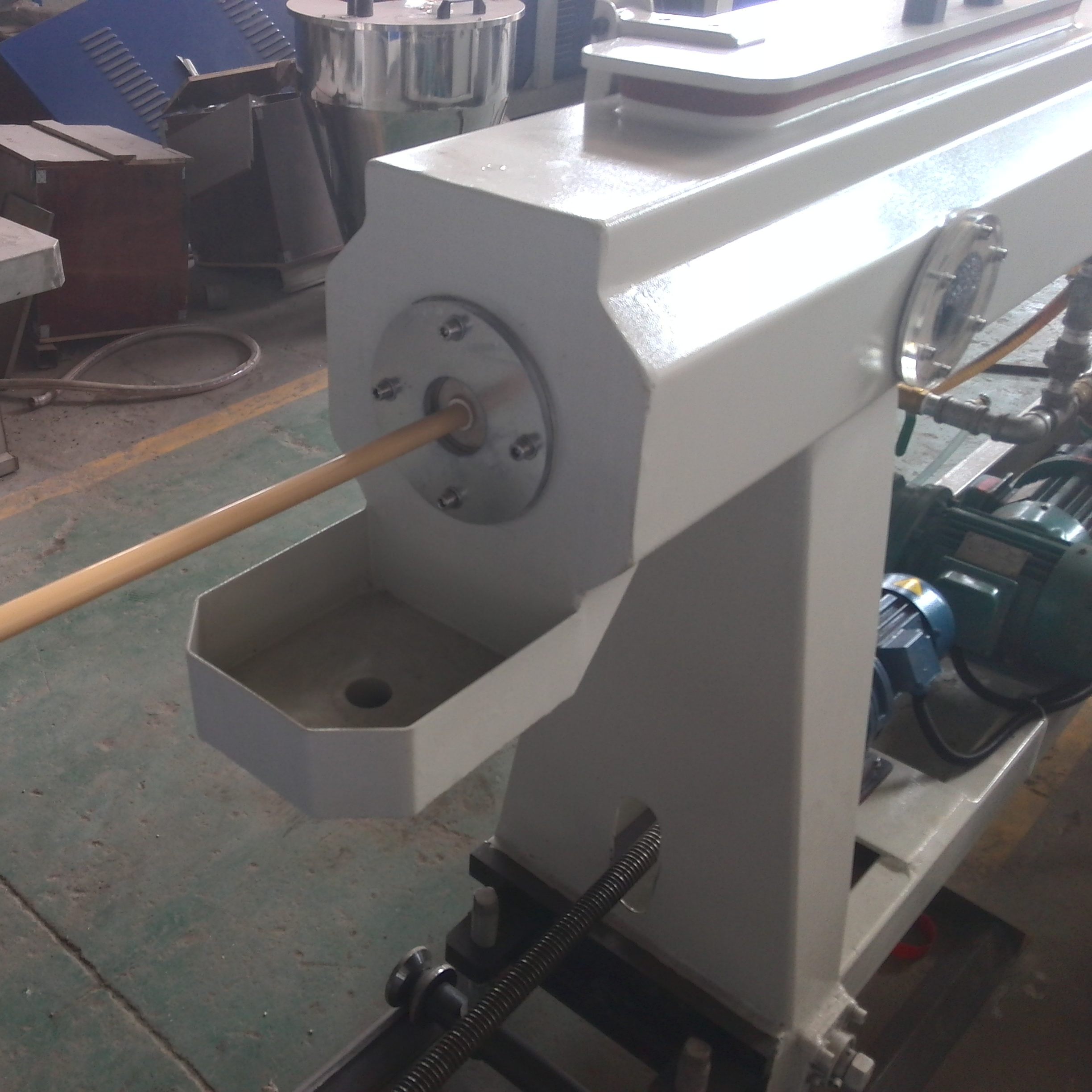 8-20 мм, Малый экструдер для труб из ПВХ, используемый Одношнековый экструдер