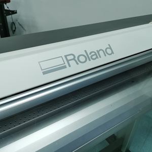 Machine d'impression de <span class=keywords><strong>T</strong></span>-shirt, petite taille, roland ptinter et cutter VersaCamm SP300i - Product Image 2