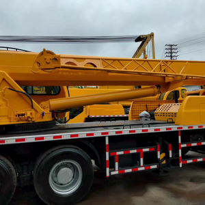 Popular Multi-functional 300T Mobile <b>Crane</b> Top Brand All-terrain <b>Crane</b> with Good Engine - Product Image 6