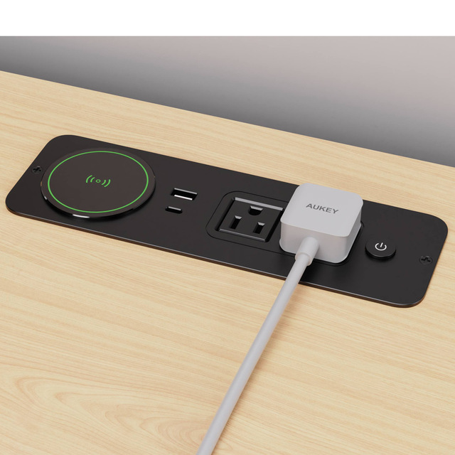 Low MOQ Factory Direct Smart Lifting Desktop Multi-function Power Strip Wireless Charger 100W QC18WPD20 5-Port Socket