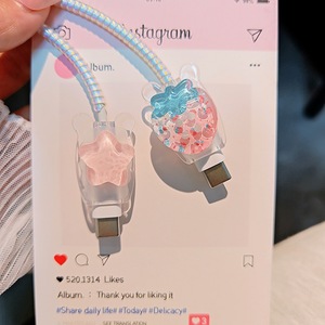 Cover Protettiva in Silicone Antirottura per <span class=keywords><strong>Cavo</strong></span> di Ricarica <span class=keywords><strong>iPhone</strong></span> 20W, Design Dolce con Farfalle 3D, Fragole e Mele - Product Image 6