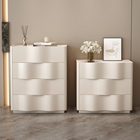 Commode minimaliste à panneaux ondulés en bois blanc crème pour salon et couloir