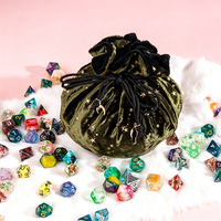 Pochette à cordon en velours doux grande capacité pour dés de jeu, fond rond, avec breloques lune dorée pour D&D