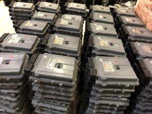 Module de commande moteur ECU d'origine d'occasion W204 C204 C207 W207 W212 SLK 271 - Product Image 3