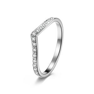 Anillo de Diamantes con Corte Corazón, Chapado en Oro, Joyería de Boda para Mujer, Uso Diario, Anillo Apilable para el Dedo Muñeco - Product Image 5