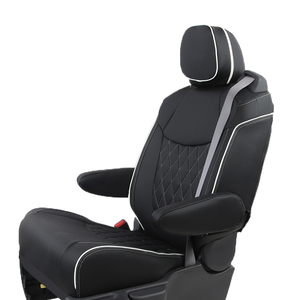 Funda de asiento antiincrustante universal para todas las estaciones de edición de lujo de cuero de PVC dedicado de 7 plazas adecuada para Toyota <span class=keywords><strong>SIENNA</strong></span> - Product Image 1