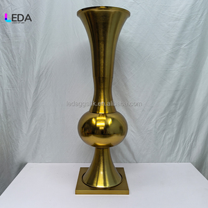 Jarrón Alto de Vidrio Dorado Estilo Indio LEDA, Centro de Mesa para Bodas, Soporte de Flores de Lujo de Alta Calidad de 100 cm para Eventos y Fiestas - Product Image 3