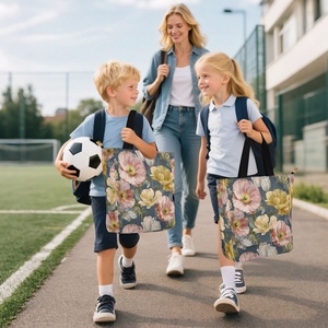 Sac à main extérieur à motif de roses hawaïennes, grande capacité, portable et durable, adapté à l'école, aux voyages et aux activités de plein air - Product Image 6