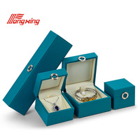 Bijoux en cuir PU personnalisés emballage cadeau élégant proposition bague collier exquis pendentif luxueux bracelet boucle d'oreille