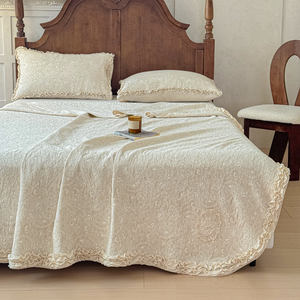 Housse de lit en jacquard de coton et de lin français - Product Image 3