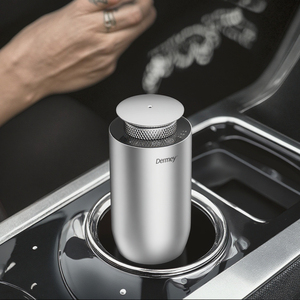 Diffuseur de parfum de voiture compact Dermey avec bouteille rechargeable pour porte-gobelet et bureau - Product Image 2