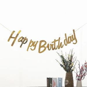 Bannière d'anniversaire en papier personnalisée, décoration de fête personnalisée, guirlande de drapeaux suspendus pour célébration de joyeux anniversaire - Product Image 1