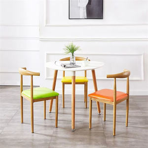 Vente en gros de chaises de salle à manger en corne en <span class=keywords><strong>fer</strong></span> <span class=keywords><strong>forgé</strong></span> restauration rapide snack restaurant et thé au lait utilisation en magasin <span class=keywords><strong>tabouret</strong></span> de salle à manger commercial - Product Image 2