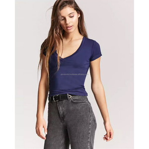 Camiseta roja con cuello en V profundo para mujer, ropa con colores atractivos y logotipo personalizado y servicio de impresión de diseño a precio barato - Product Image 5