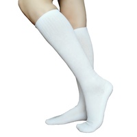 Chaussettes de compression sportives jetables pour femme, couleur unie noire, en coton et élasthanne, respirantes, hauteur genou